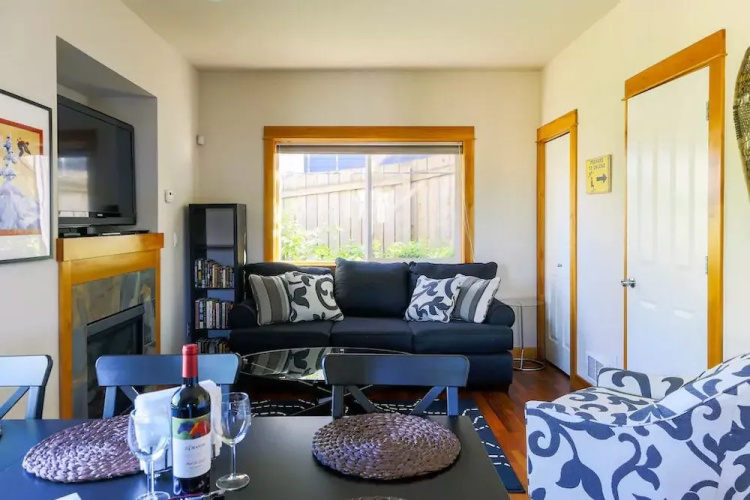 Seattle Vacation Home: The Chalet