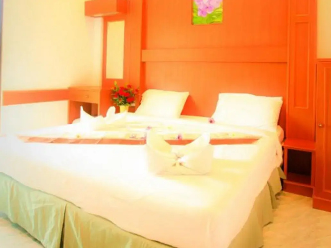Aulong Resort