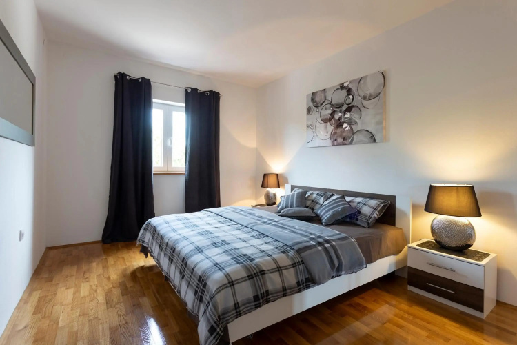 Apartmani Karoca 3