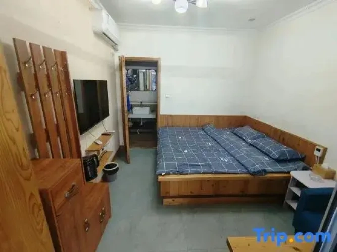 Bed in Dorm