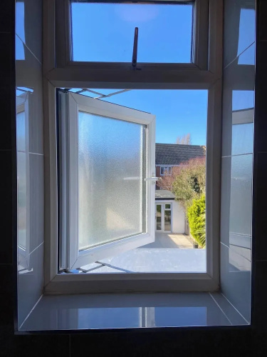 House in Brighton & Hove With Parking