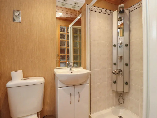 Borwick Heights 6