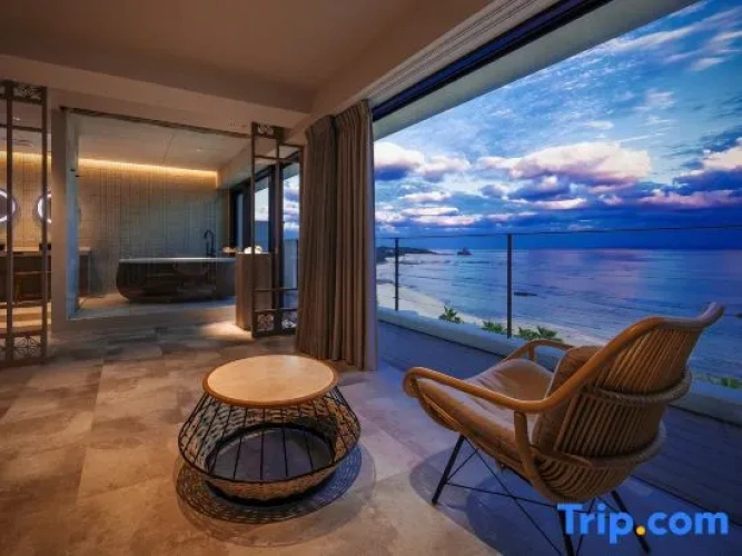 Triple Suite with ocean view