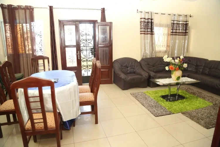 3 Bedrooms Deluxe Sextuple Apartment