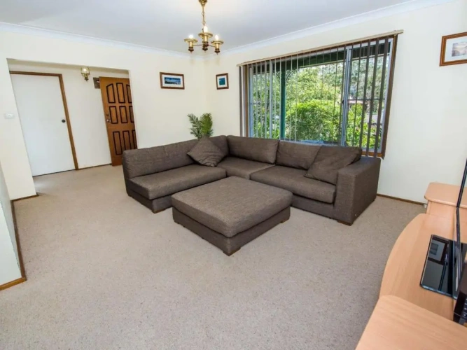 4 Bedrooms Cottage