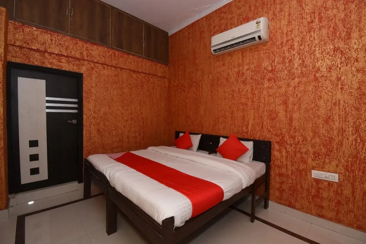 Khalsa Guest House
