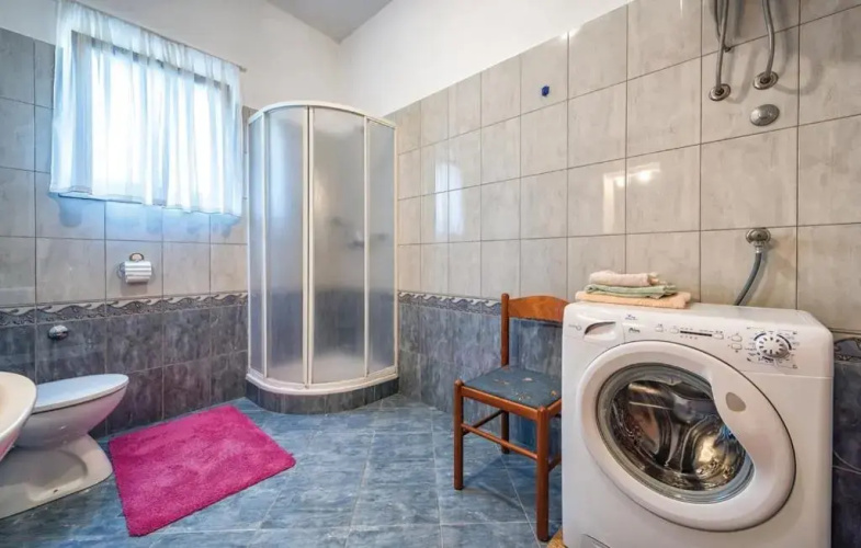 Apartment Tezak