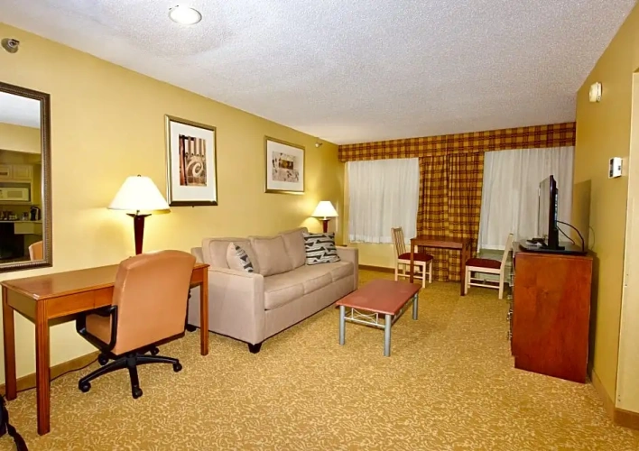 1 Bedroom Double Suite