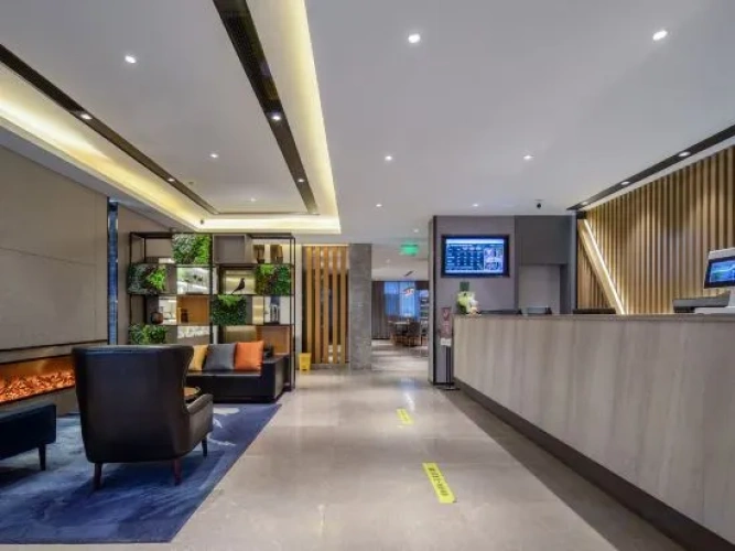 Homeinn Selected Hotel (Haiyang Xinyuan Square)