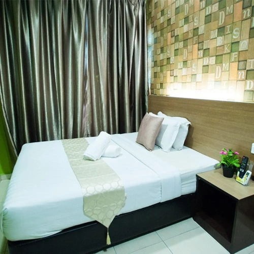 Superior Double room with city view