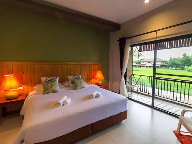 Cha-Am Country Home