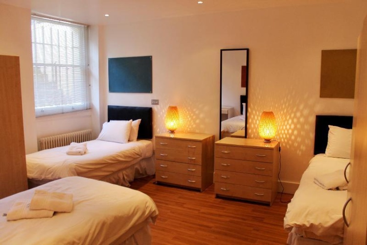 2 Bedrooms Apartment