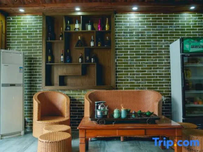 Xingqiba Hotel (Beihai Yintan)
