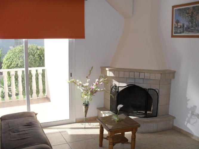 3 Bedrooms Villa
