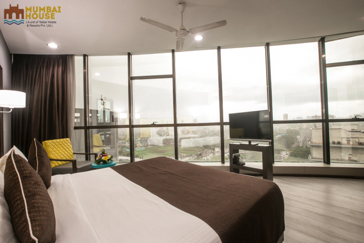 Hotel Mumbai House - Airoli, Navi Mumbai
