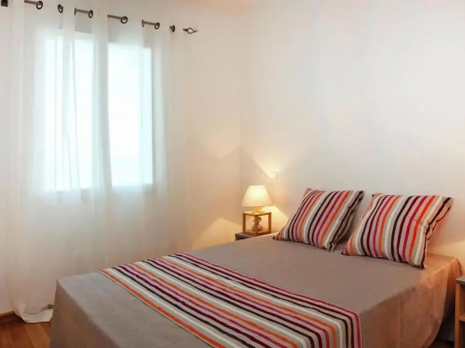 3 Bedrooms Classic Apartment
