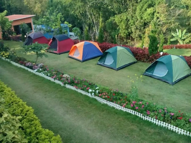 Standard Double room with view