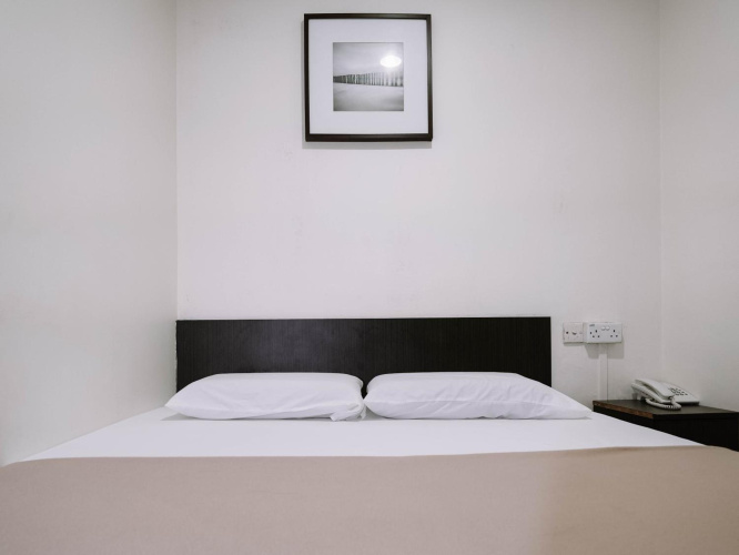 Amrise Hotel