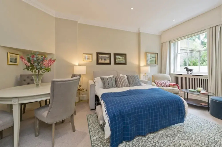 Studio Flat w Garden Access Holland Park
