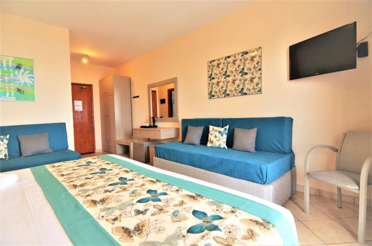 Grand Beach Hotel