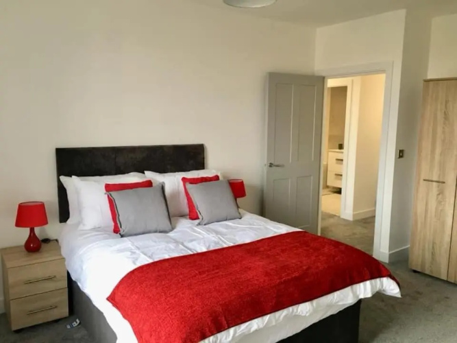 Impressive newly built apartment