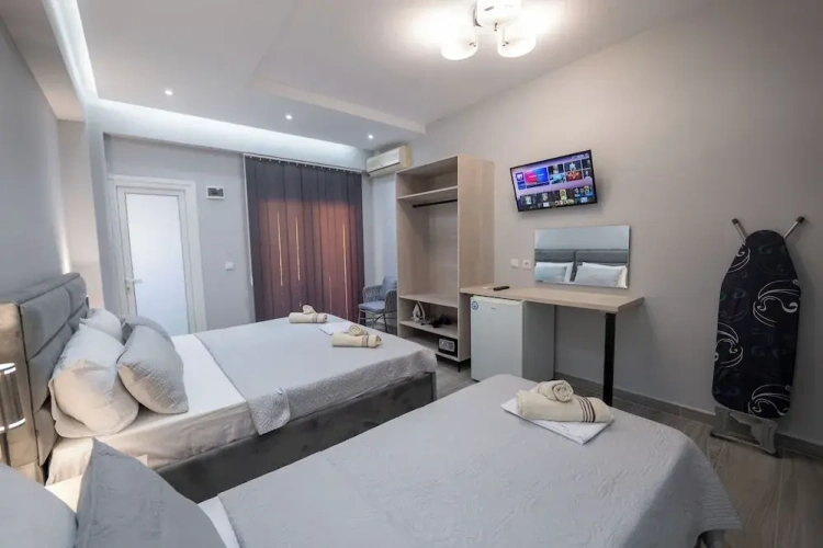 Deluxe Triple room