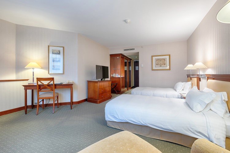 Evergreen Laurel Hotel photo 6