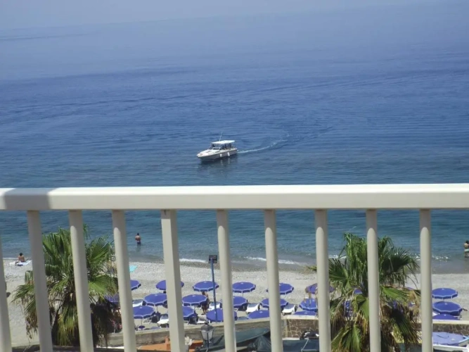 Deluxe Double room with balcony and with sea view
