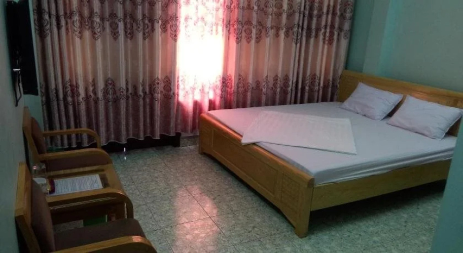 Son Ha Hotel