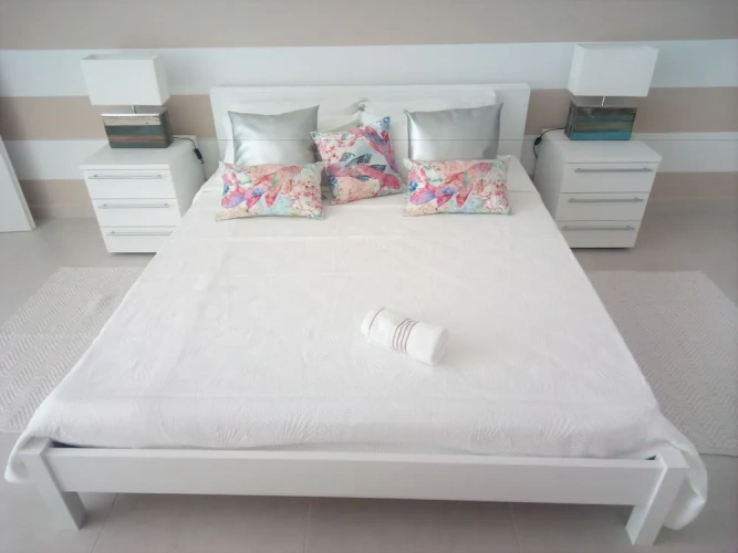 2 Bedrooms Deluxe Apartment beachfront