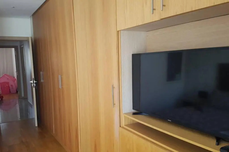 Joli Appartement meublé de 178 m2 à Agdal