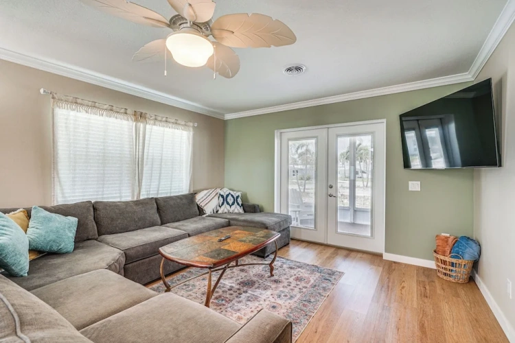 3 Bedrooms Cottage