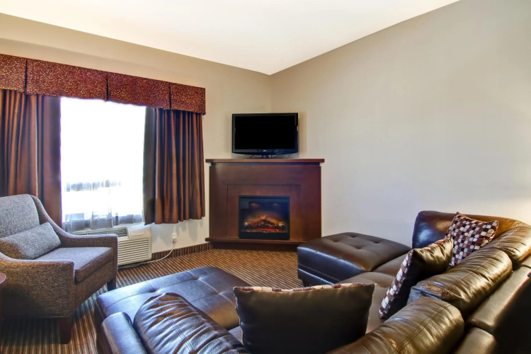 Canalta Melfort Hotel
