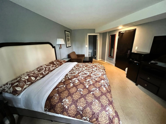 HWY 17 Hotel