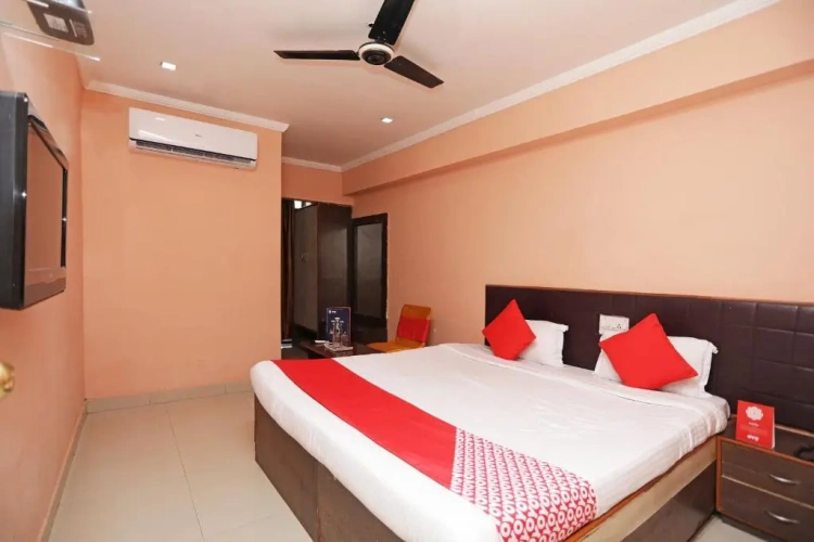 Classic Triple room