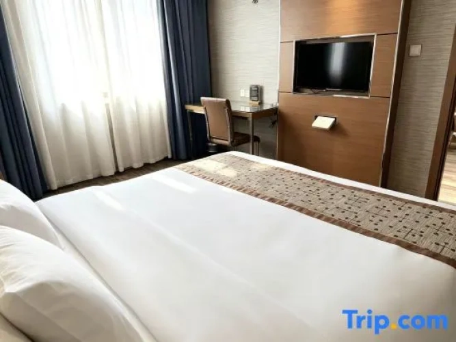 Deluxe Double Suite