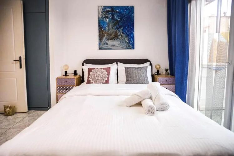 Lux apartment downtown