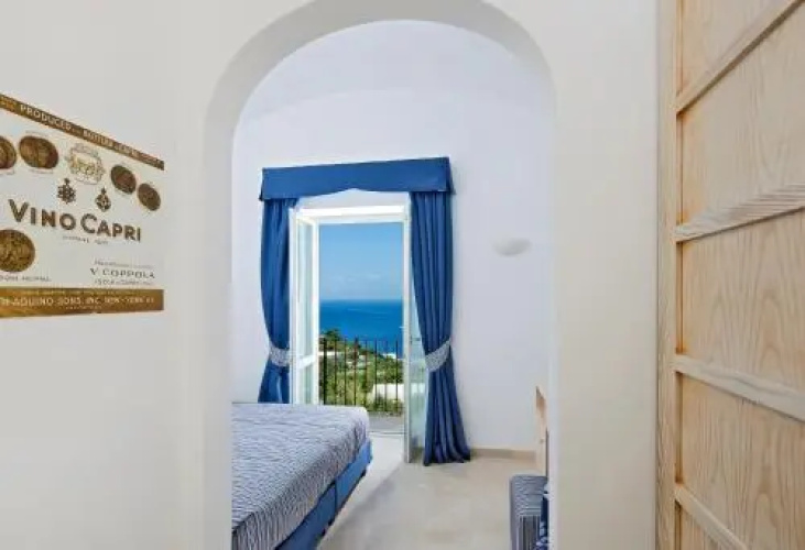 Capri Wine Hotel