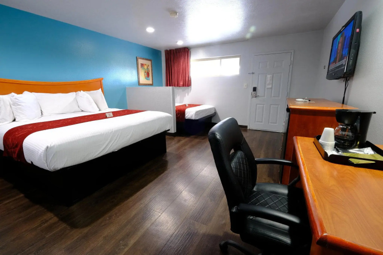 M star Hotel Searcy