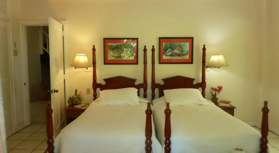 Plantation Beach Villas
