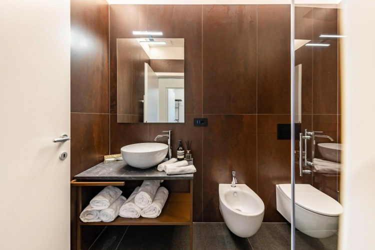 App 4 Palazzo Cavour