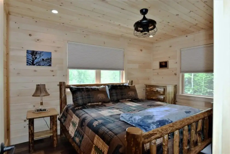 Back Lake Lodges Eagles Nest