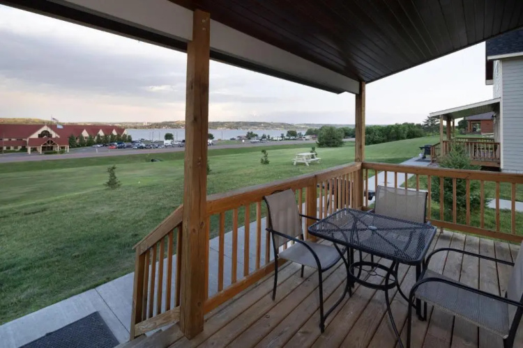 Cedar Shore Resort