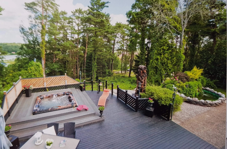 Rosen Hill