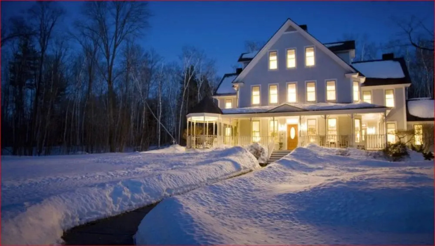 The Maple Leaf Inn