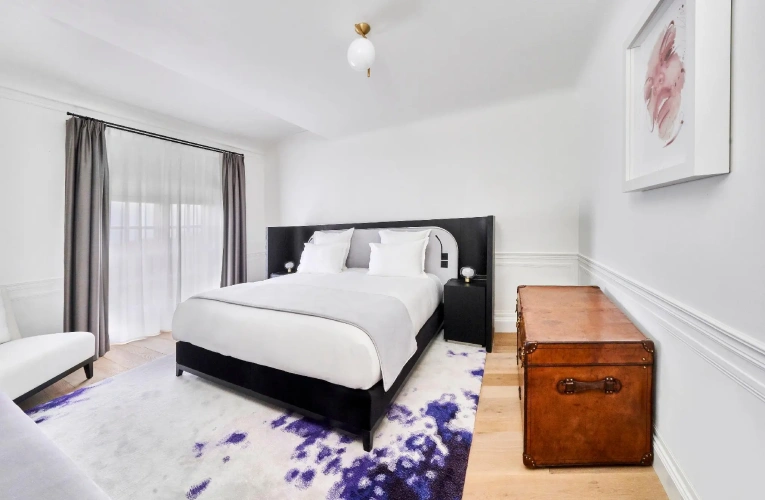 Prestige Suite