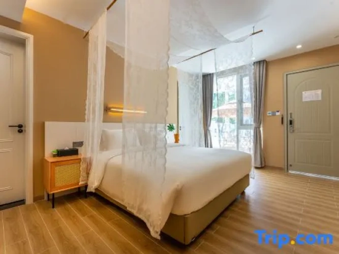 2 Bedrooms Suite