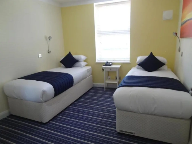 Standard Twin room
