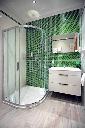 Standard Double Suite