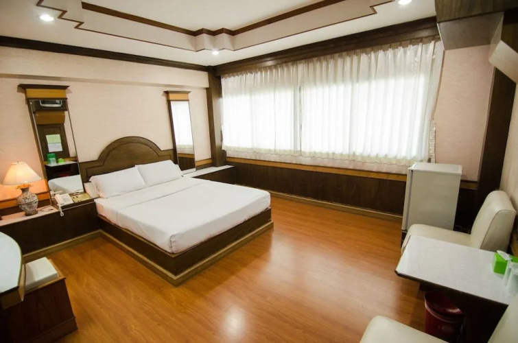 Boss Hotel